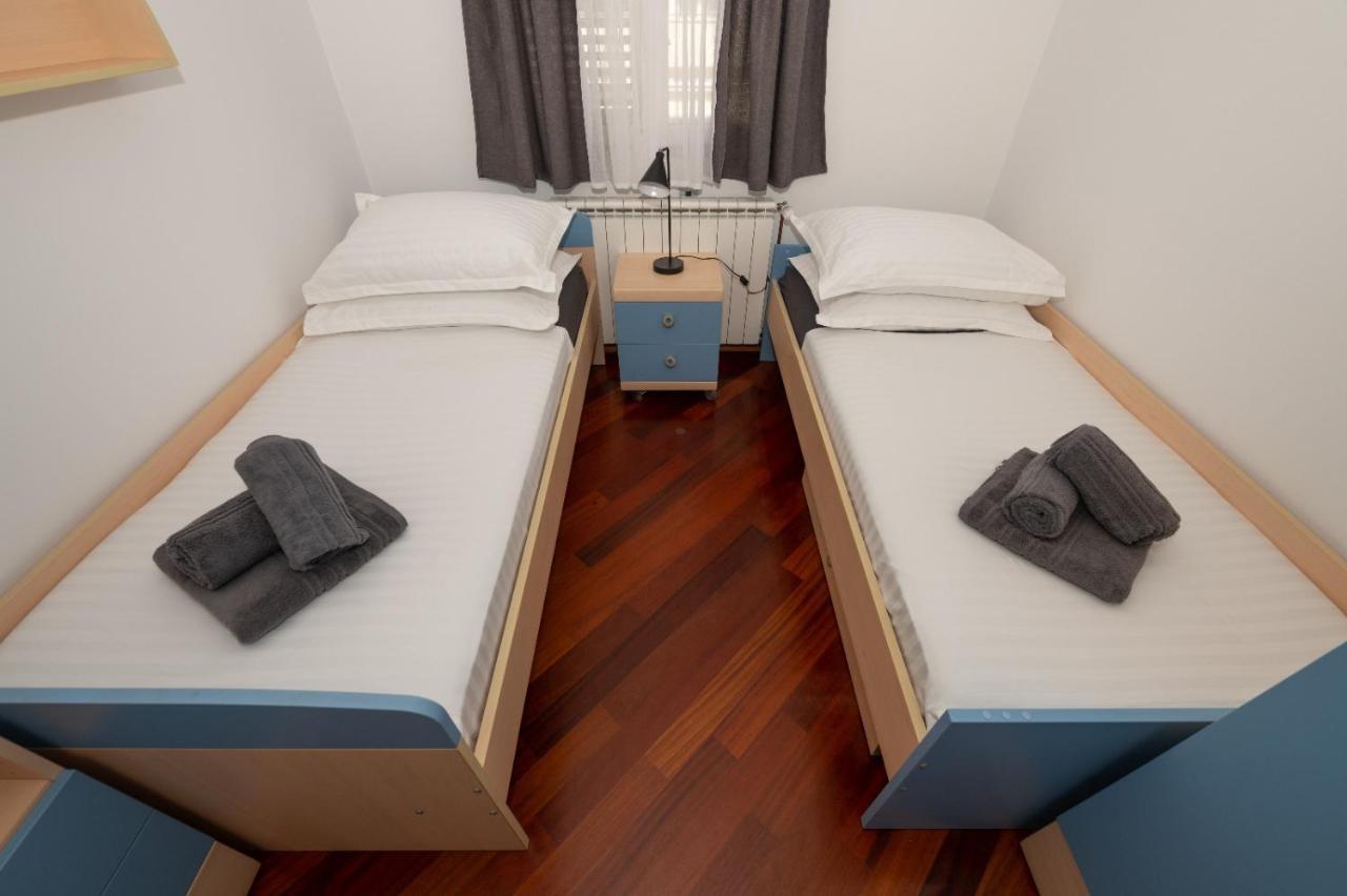 Apartments Luka Toni คราวาวิซา ภายนอก รูปภาพ